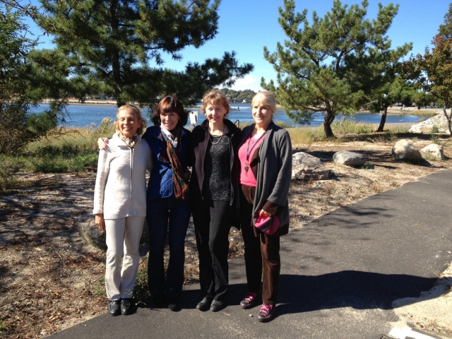 Marilynn, Nancy, Pat & Linda at Weed Beach